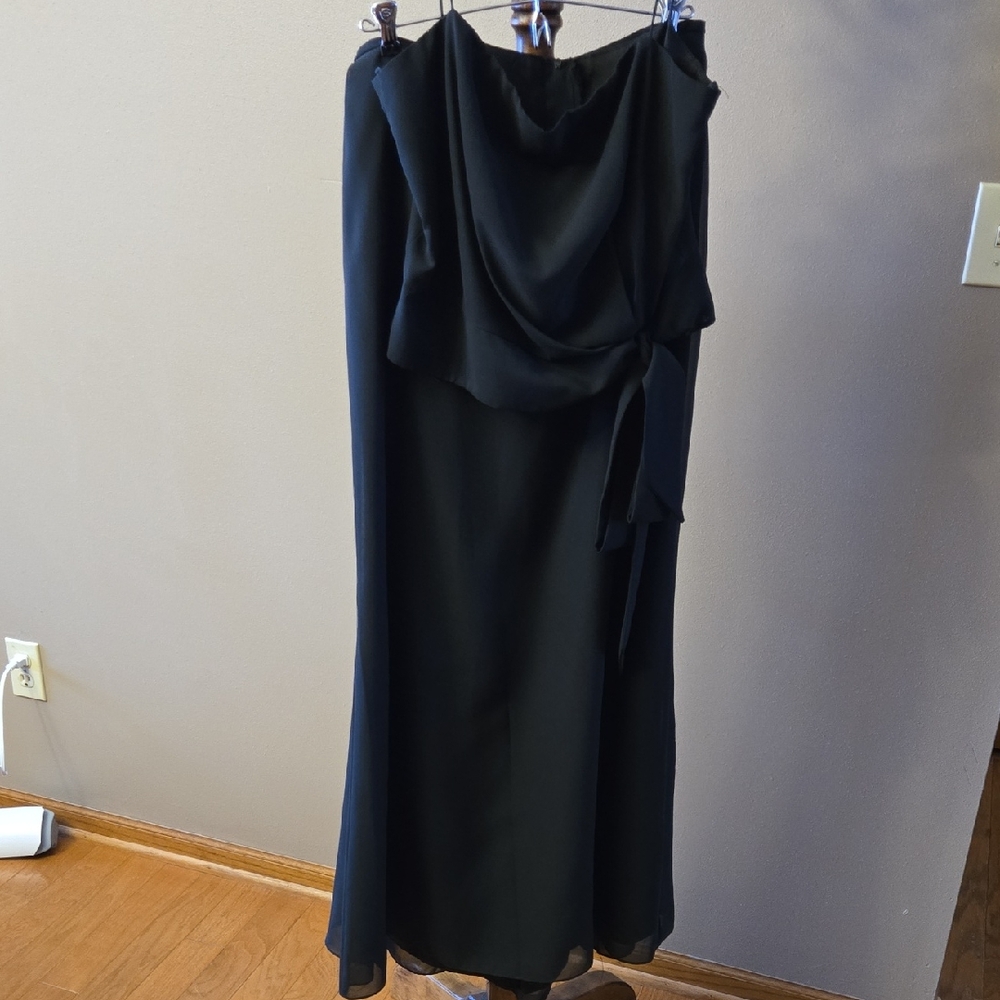 Vivian Dessy Diamond Elegant Black Women's Halter & Long Skirt Set